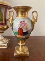 Vaas (2) - Porselein - Epoque Empire Vieux Paris, Antiek en Kunst