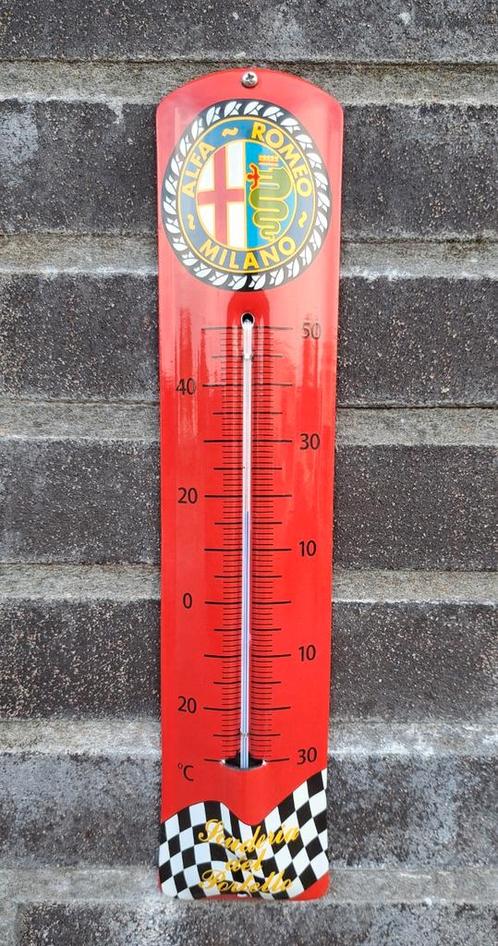 Emaille thermometer Alfa Romeo Milano, Verzamelen, Merken en Reclamevoorwerpen, Verzenden