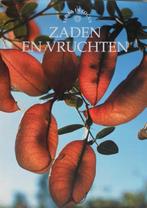 Zaden en vruchten / Flora in focus 9789061137535 Daan Smit, Boeken, Verzenden, Gelezen, Daan Smit
