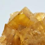 FLUORITE, Gele, kubusvormige kristallen, Marokko Kristallen, Verzamelen, Mineralen en Fossielen