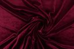 10 meter stretch fluweel - Wijnrood, Hobby en Vrije tijd, Verzenden, 120 cm of meer, Polyester, Rood