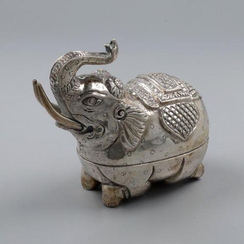 Betelnoot doosje Olifant - Boîte (2) - Argent 900, Antiek en Kunst, Antiek | Zilver en Goud
