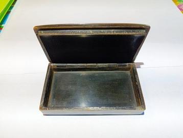 Boîte de tabac à priser - Corne pressée