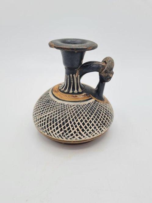 Oud-Grieks, Magna Graecia Keramiek Lekythos - 9.4 cm, Antiek en Kunst, Antiek | Overige Antiek