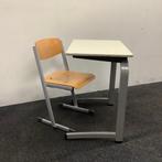 Tweedehands complete school set Eromes van 20 stuks tafels +, Huis en Inrichting, Stoelen, Gebruikt, Hout, Vijf, Zes of meer stoelen