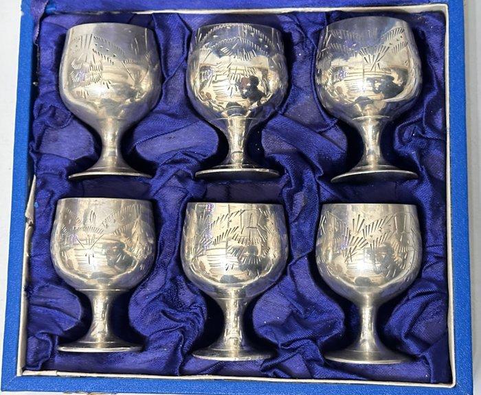 Antiek spel, van het Engels, met 6 zilveren eierdoppen in, Antiek en Kunst, Antiek | Keukengerei