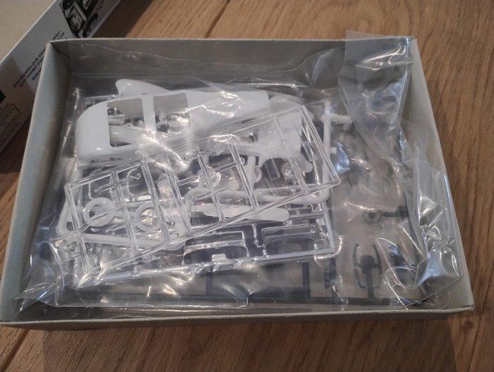 Revell 1:48 - Modelbouwdoos - Duesenberg 1934 - Model uit, Hobby en Vrije tijd, Modelauto's | 1:5 tot 1:12