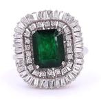 Ring Platina - 3.94ct. tw. Smaragd - Diamant, Nieuw