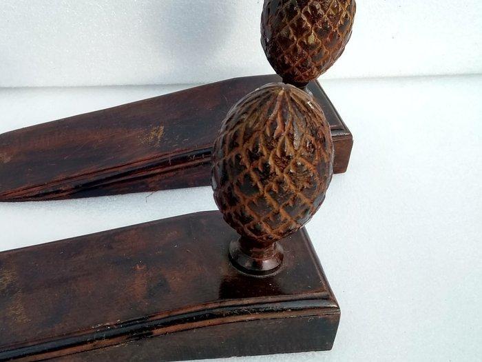 Pinienzapfen - Deurstopper (2) - zoals de oude mahonieën -, Antiek en Kunst, Curiosa en Brocante