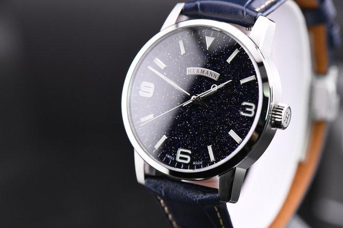 Hermann - Stellar - Swiss Made Automatic - Aventurine Blue-, Handtassen en Accessoires, Horloges | Heren