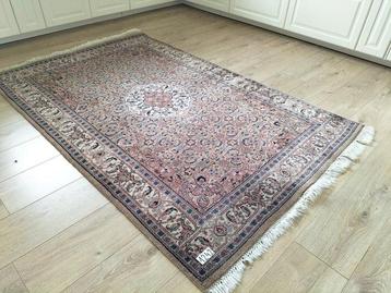 Tapijt - 190 cm - 120 cm beschikbaar voor biedingen