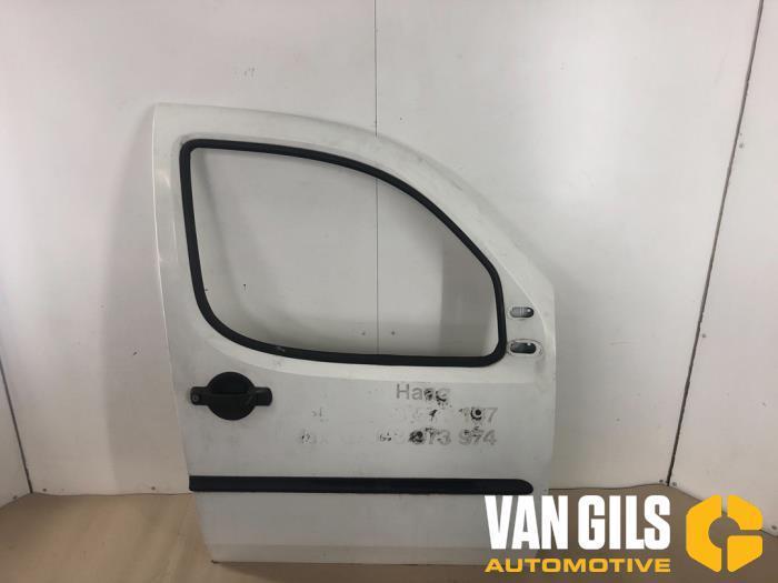 Portier 2Deurs rechts Fiat Doblo O143317, Auto-onderdelen, Carrosserie