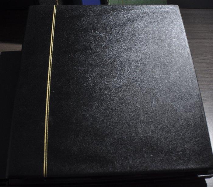 Nederland - Verzameling in Albums en stockboeken met o.a., Postzegels en Munten, Postzegels | Nederland