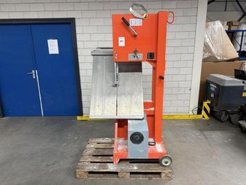 Online veiling: Lissmac MBS 510 Lintzaagmachine beschikbaar voor biedingen