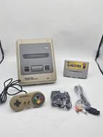Nintendo - Super Famicom (Japanese SNES) - Mario+cables -, Nieuw