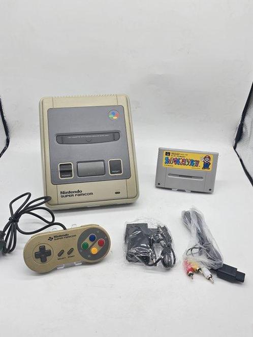 Nintendo - Super Famicom (Japanese SNES) - Mario+cables -, Games en Spelcomputers, Spelcomputers | Overige Accessoires
