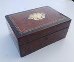 Joli coffret boite à bijoux en marqueterie Boulle loupe de, Antiek en Kunst