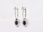 Oorbellen - 14 karaat Witgoud - 0.78ct. tw. Saffier -, Handtassen en Accessoires, Oorbellen, Nieuw
