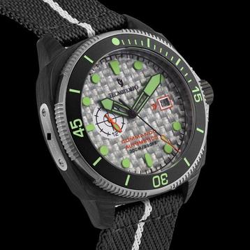 Tecnotempo - Commando - Forged Carbon & Titanium -