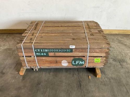 Veiling - 98x Azobé hardhouten tuinpaal gepunt 150x7x7 cm, Doe-het-zelf en Bouw, Hout en Planken, Nieuw