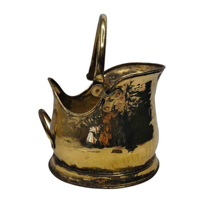 Hand-Hammered Brass Coal Scuttle - Pot - Messing, Antiek en Kunst, Antiek | Overige Antiek