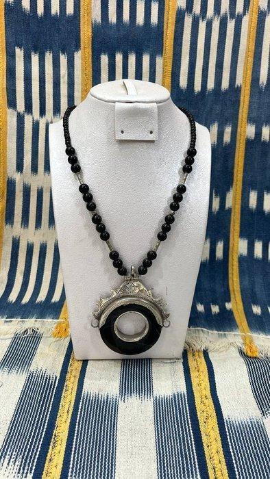 Zilver, Onyx - Halsketting - Amazigh etnische sieraden, Antiek en Kunst, Kunst | Niet-Westerse kunst