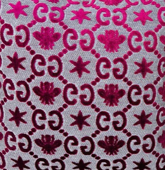 Gucci Nieuwe set van vier - Kussen, Antiek en Kunst, Antiek | Tapijten, Tafelkleden en Textiel