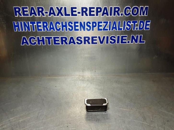 Asbak Opel Ascona B (bij de achterbank), zwart met glimme..., Auto-onderdelen, Interieur en Bekleding, Gebruikt, Opel, Verzenden