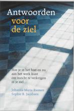 Antwoorden voor de ziel 9789077247174 J.M. Riemen, Boeken, Verzenden, Zo goed als nieuw, J.M. Riemen
