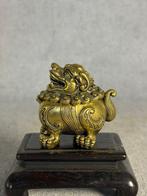 Foo dog wierookbrander inclusief sokkel - Brons - China -