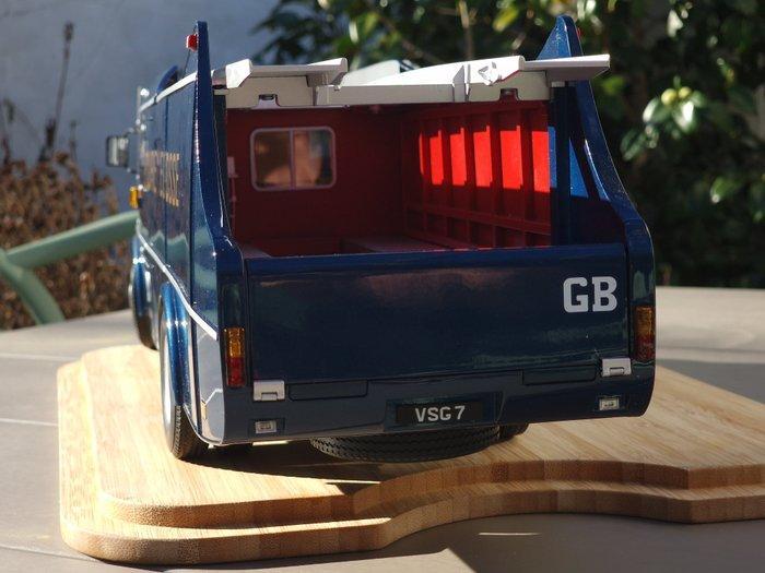 CMR (Classicmodelsreplicars) 1:18 - Modelauto - Commer TS3, Hobby & Loisirs créatifs, Voitures miniatures | 1:5 à 1:12