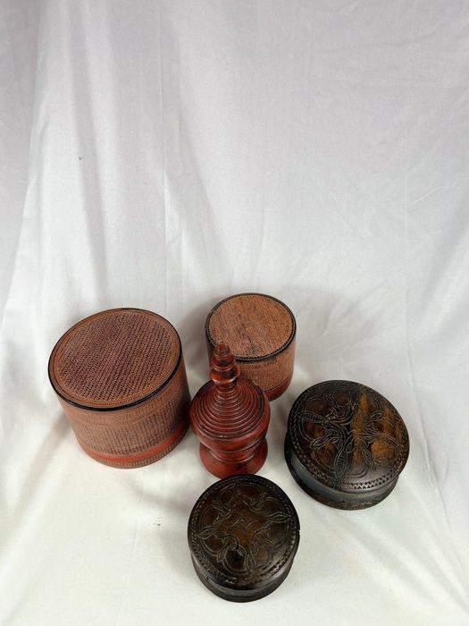 5 dozen - lakwerk en hout - Burma - Azie (Zonder, Antiek en Kunst, Kunst | Niet-Westerse kunst