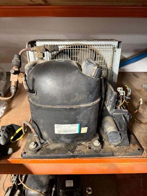 Koelmotor Embraco, NEU6215GK, R404A, Zakelijke goederen, Kantoor en Winkelinrichting | Onderdelen