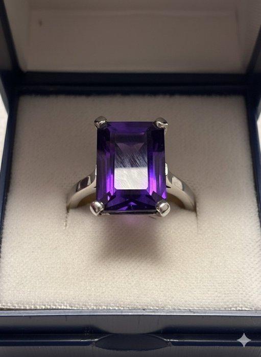 Ring - 14 karaat Witgoud Amethist, Handtassen en Accessoires, Ringen