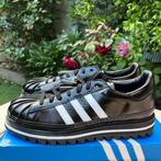 adidas - Sportschoenen - Maat: Shoes / EU 45.5
