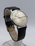 Universal Genève - Cal. 1106 - Sans prix de réserve -, Nieuw