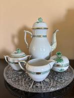 Herend - Koffie- en theeservies (24) - Porselein - Servies