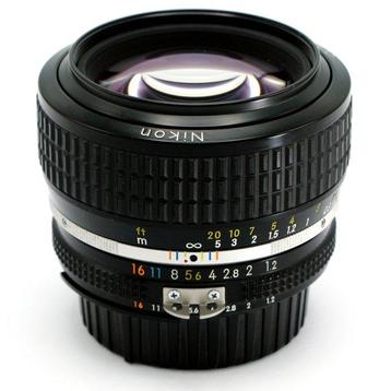 Nikon 1,2/50mm Ai-S met filter | Objectif principal beschikbaar voor biedingen