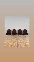 Vitra - Charles & Ray Eames - Stoel (4) - Eiffel Chair -