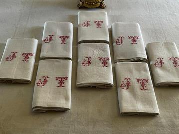 6 serviettes en lin de la fin du XIXe siècle avec initiales