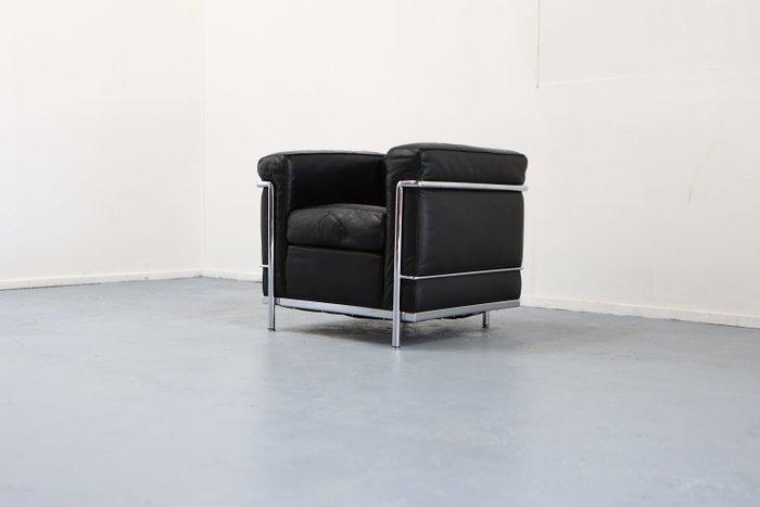 Cassina - Le Corbusier, Pierre Jeanneret, Charlotte Perriand, Antiek en Kunst, Kunst | Designobjecten
