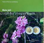 Luxembourg. 5 Euro 2022 Daphne Mezereum + Eikelmuis (2