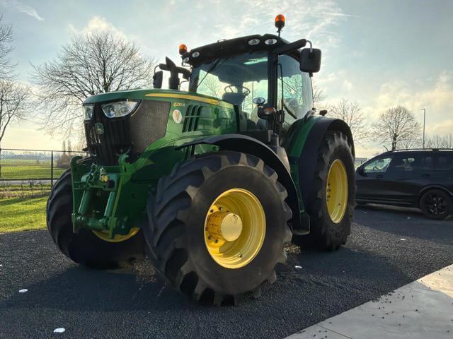 John Deere 6210R Vierwielaangedreven landbouwtractor, Zakelijke goederen, Landbouw | Tractoren, Gebruikt, John Deere, 120 tot 160 Pk