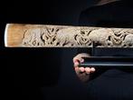 PAS DE PRIX DE RÉSERVE - Espadon sculpté extra large - Faune