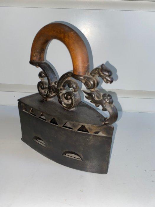 Strijkijzer - Staal, Antiek en Kunst, Antiek | Overige Antiek