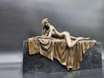 Beeld, Bronze Lady on Bed Sheet 6.3kg 25cm - 16 cm - Brons,
