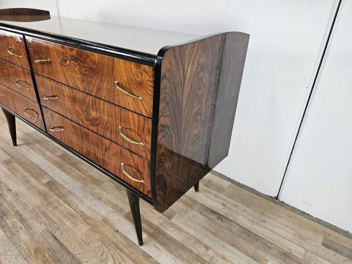 Ladekast - Commode met lades uit de jaren 50 met een glazen, Antiek en Kunst, Kunst | Designobjecten