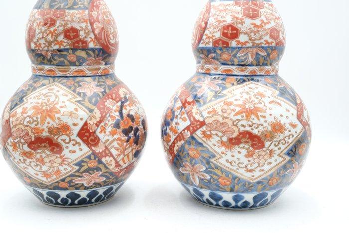 Balustervaas - Porselein - Japan - 19e eeuw - Set vazen, Antiek en Kunst, Antiek | Overige Antiek