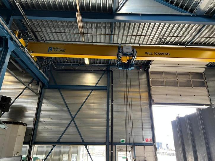 Demag enkelligger bovenloopkraan 13.325mm x 10.000kg 001646U, Bricolage & Construction, Outillage | Autres Machines, Enlèvement