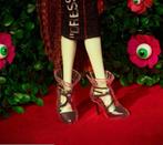 Mattel - Pop Off-White™ Monster High Electra Melody Doll -